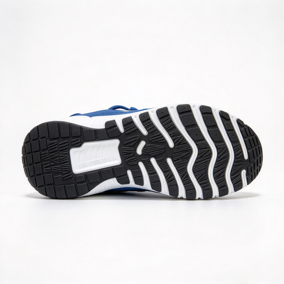 Nike Free Metcon 6 Training Shoes | Dark Blue/White/Black | Breathable mesh + Flywire support | Flexible forefoot + stable heel | Suitable for HIIT and weightlifting | Unisex