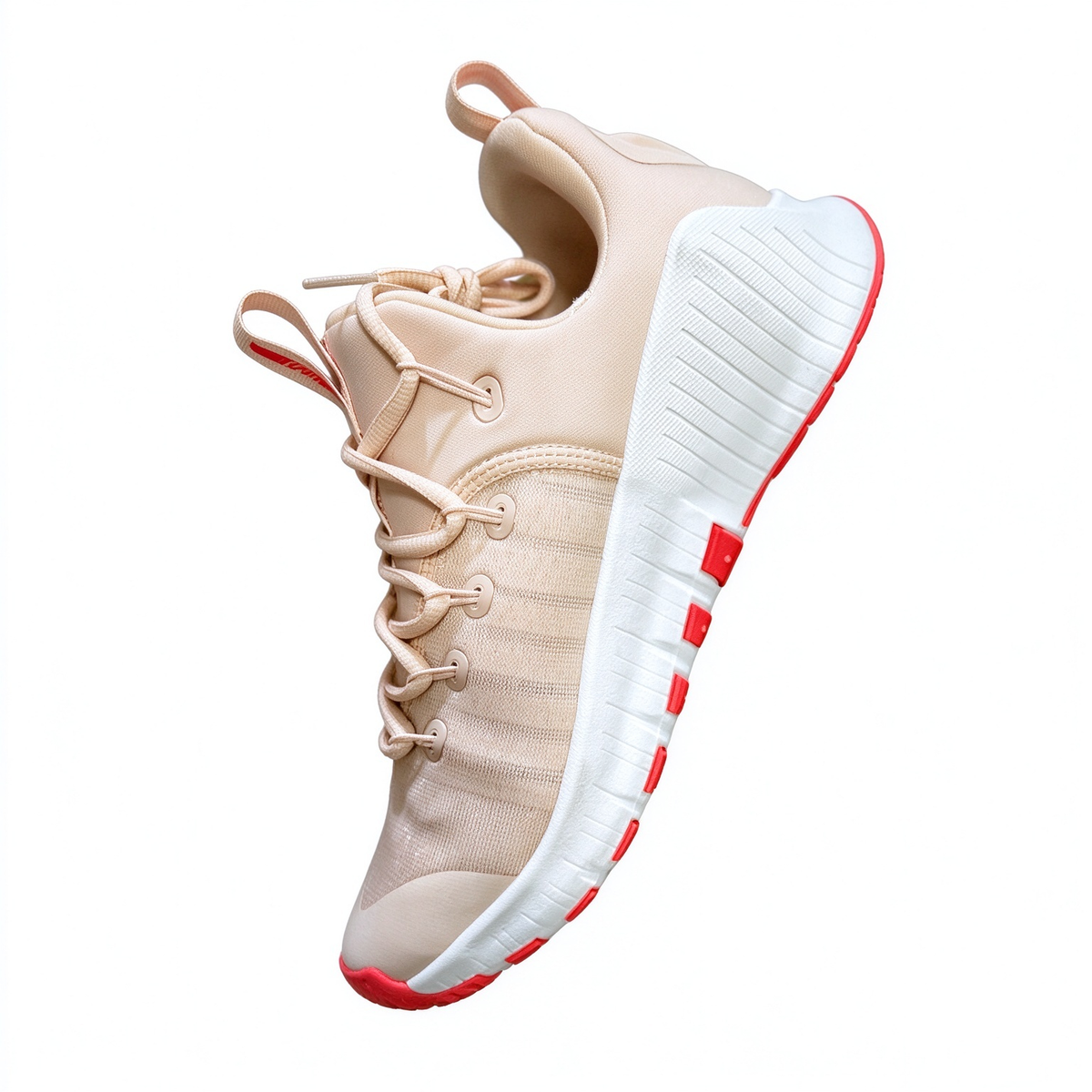 Nike Free Metcon 6 Women's Training Shoes | Light pink with bright pink accents | Breathable mesh + Flywire support | Flexible forefoot + stable heel | Suitable for HIIT and weightlifting
