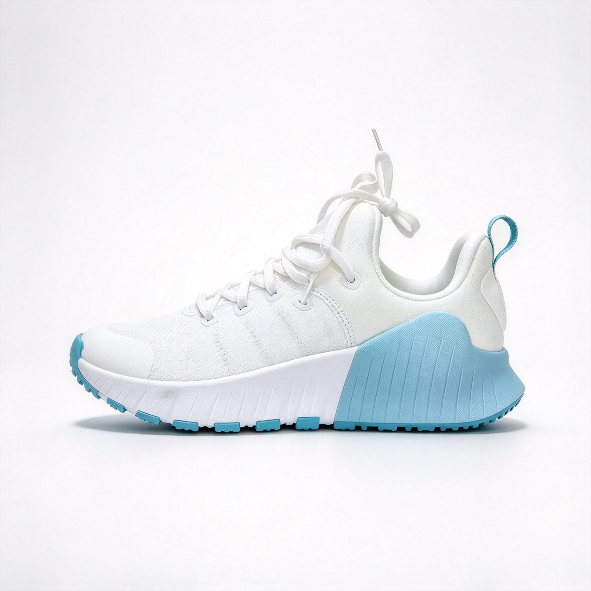Nike Free Metcon 6 Women's Training Shoes | White/Ice Blue | Breathable mesh upper + Flywire support | Flexible forefoot + stable heel | Suitable for HIIT and weightlifting