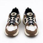New Balance Classic 90s retro running sneakers 530 Dark Mushroom brown beige colorway, unisex dad shoes for men and women.