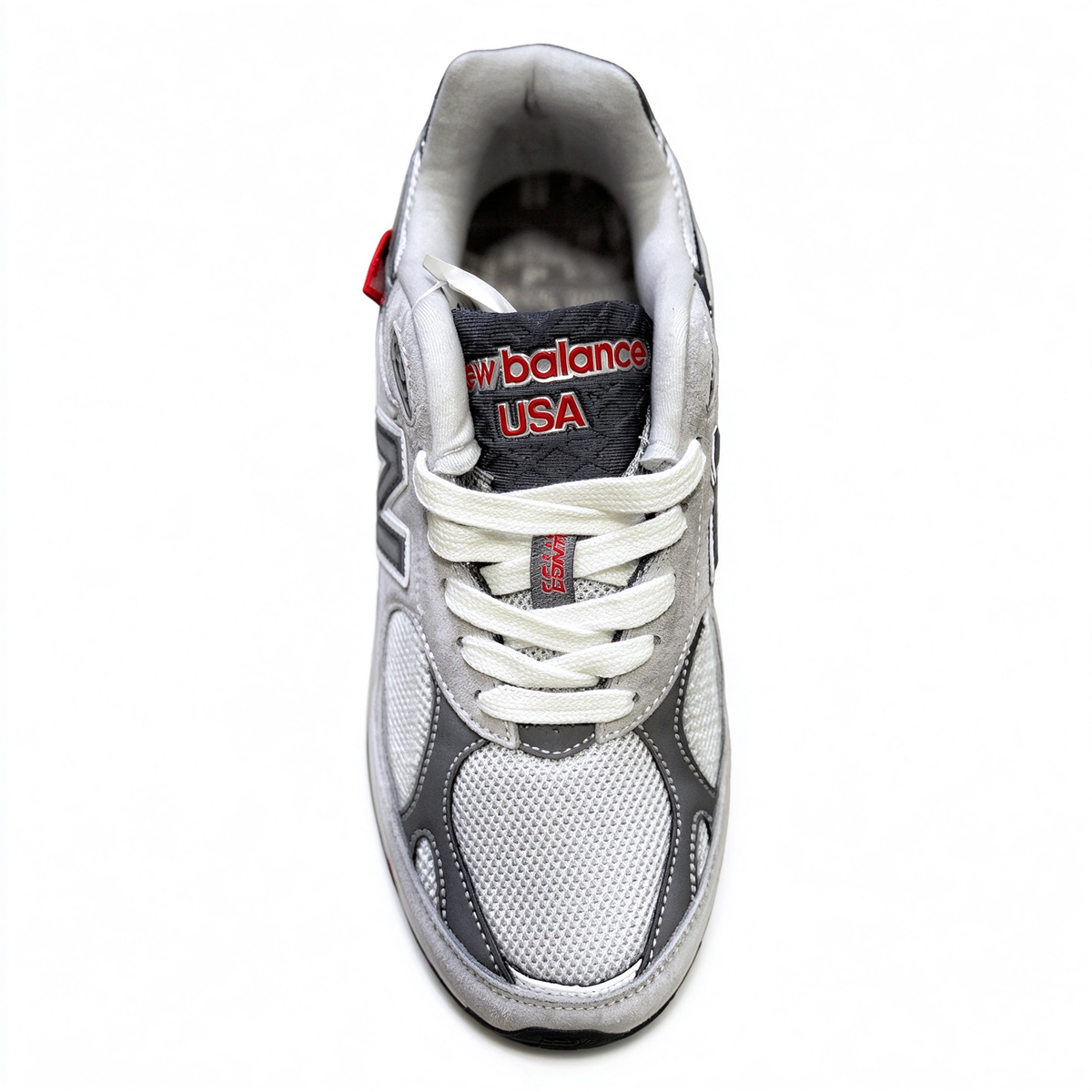 New Balance Classic American retro running shoes 990V3 grey red colorway, unisex design for men and women.