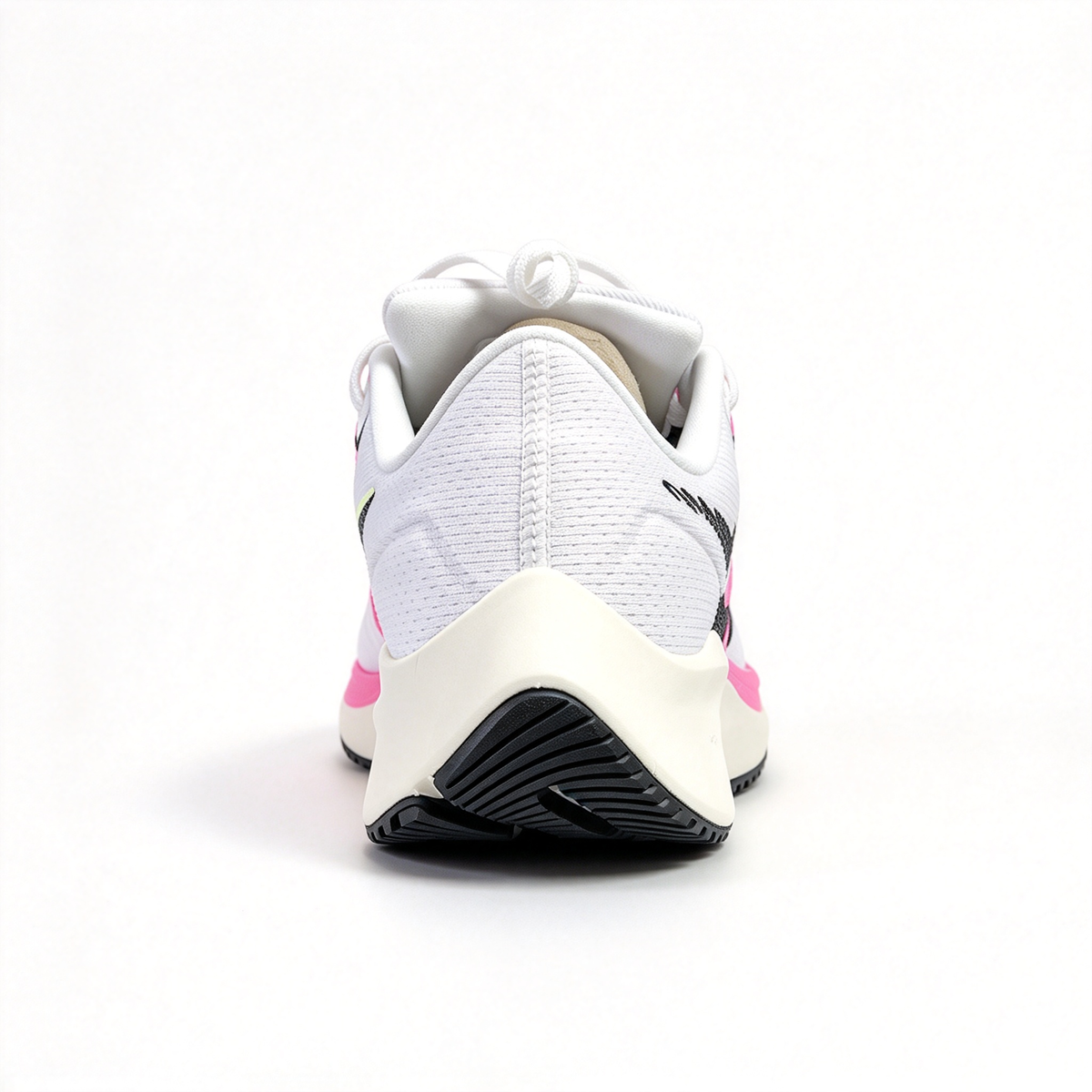 Nike Air Zoom Pegasus – White/Black/Green | React foam + Zoom Air cushioning | Breathable mesh upper | Roomy toe box design | Suitable for road running and everyday wear | Unisex style