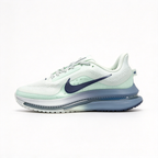 Nike Pegasus Premium Women's Road Running Shoes | Mint Green/White | Triple-cushioning system: ZoomX + Full-length Air Zoom + ReactX | Breathable mesh upper | High energy return | Suitable for daily running and fitness training