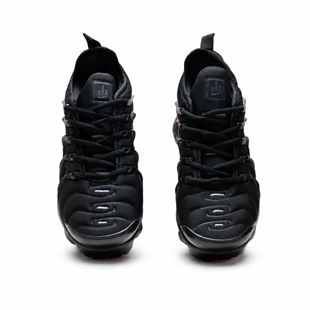 Nike Air VaporMax Plus | Triple Black Mesh + Glossy TPU Overlays + Full-Length VaporMax Cushioning, Men's Futuristic Running & Lifestyle Sneakers, Dark Aesthetic & All-Day Comfort